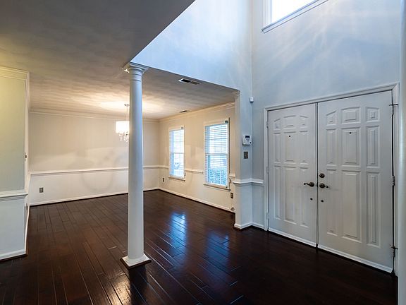 5th image of 4401 Valera Ct