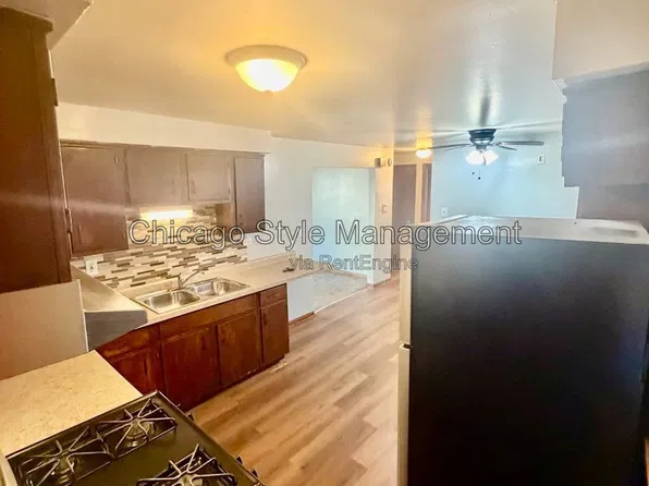 15218 Martin Luther King Jr Dr #1, Dolton, IL 60419