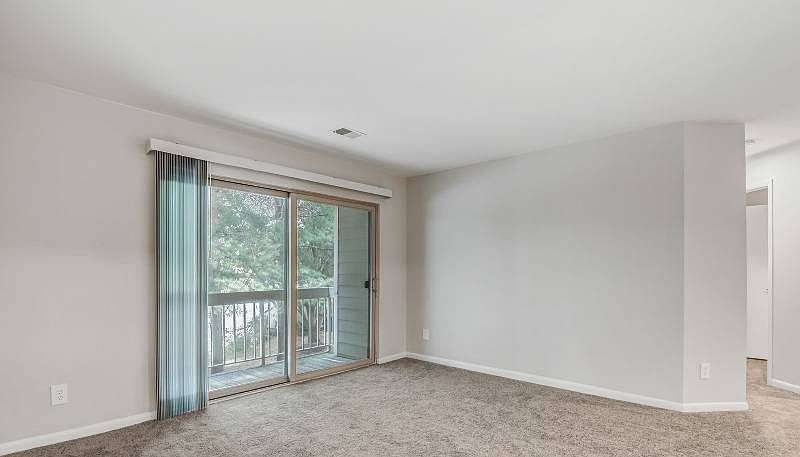1st image of 14397 Westminister Ln #384-33