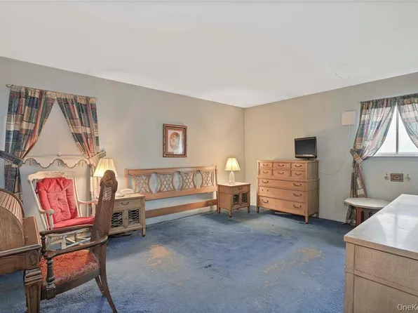 160-34 83rd Street image 16 of 43