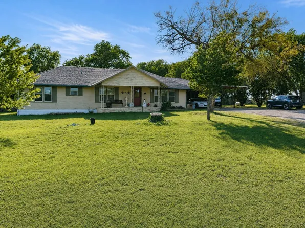 301 Ovilla Rd, Waxahachie, TX 75167