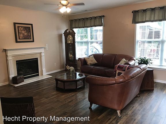5th image of 7446 Mountainridge Dr