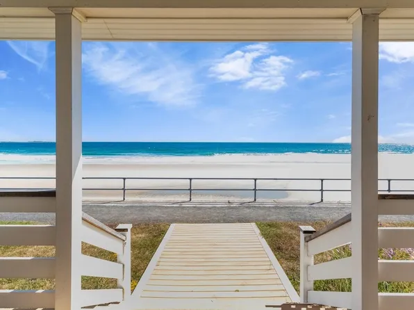 88 Long Bch, Rockport, MA 01966