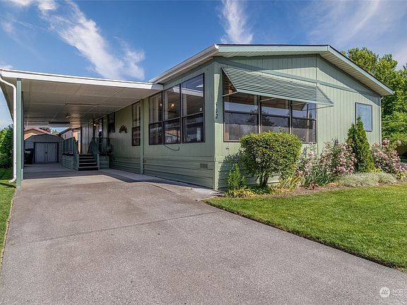2nd image of 502 Fleetwood Avenue