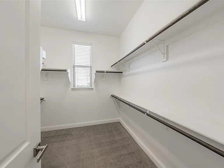 8075 Sunflower Ln — Photo 18