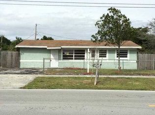 671 SW 15th St, Deerfield Beach, FL 33441