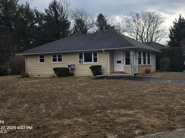 17 Mount Gannet Lane, Toms River, NJ 08753