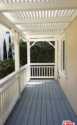 3rd image of 517 Galer Pl