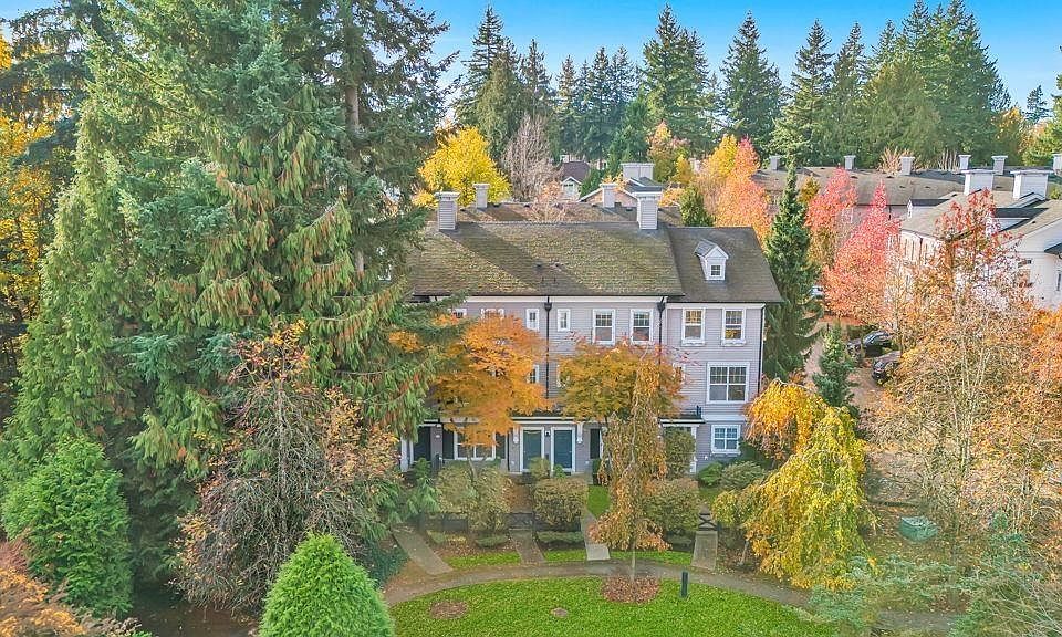 1st image of 15075 60th Ave #58