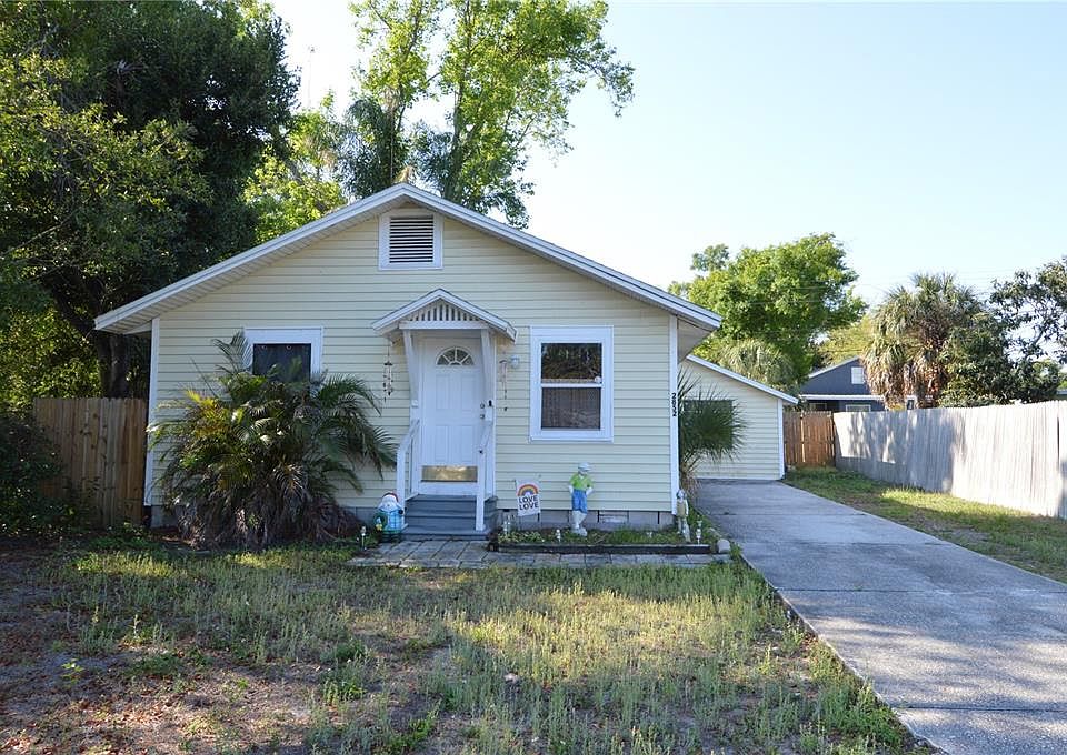 1st image of 2852 60TH AVENUE N