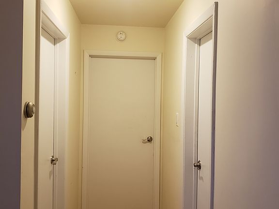 4th image of 93 Underhill Ave APT Grc