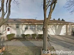 4901 N Rutherford Ave, Chicago, IL 60656