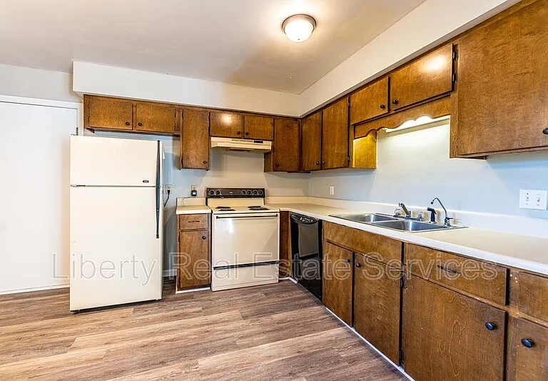 724 Timber Ridge Trl — Photo 5