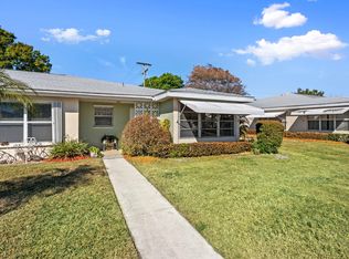113 Lakes End Dr APT D, Fort Pierce, FL 34982