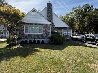 5 Park St, Wanaque, NJ 07465