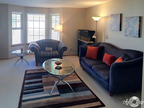 2nd image of 2760 SE Danna Ct