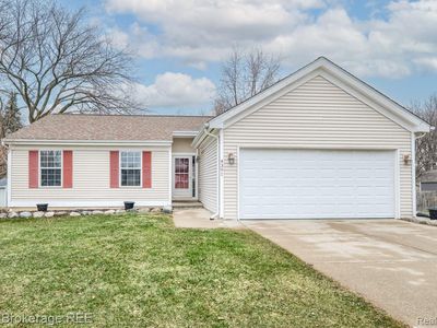 4391 Eagle Ln, Burton, MI, 48519