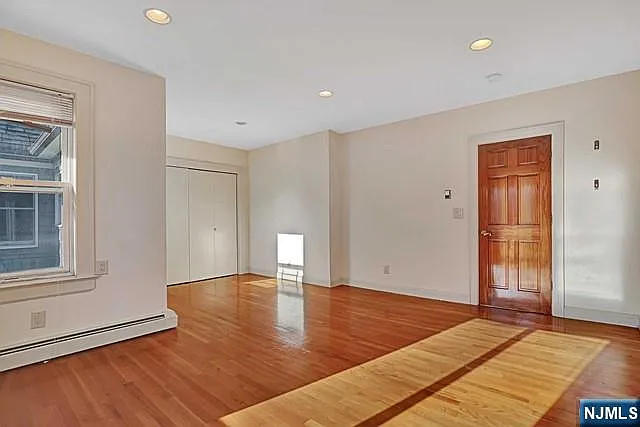 164 Orient Way — Photo 23