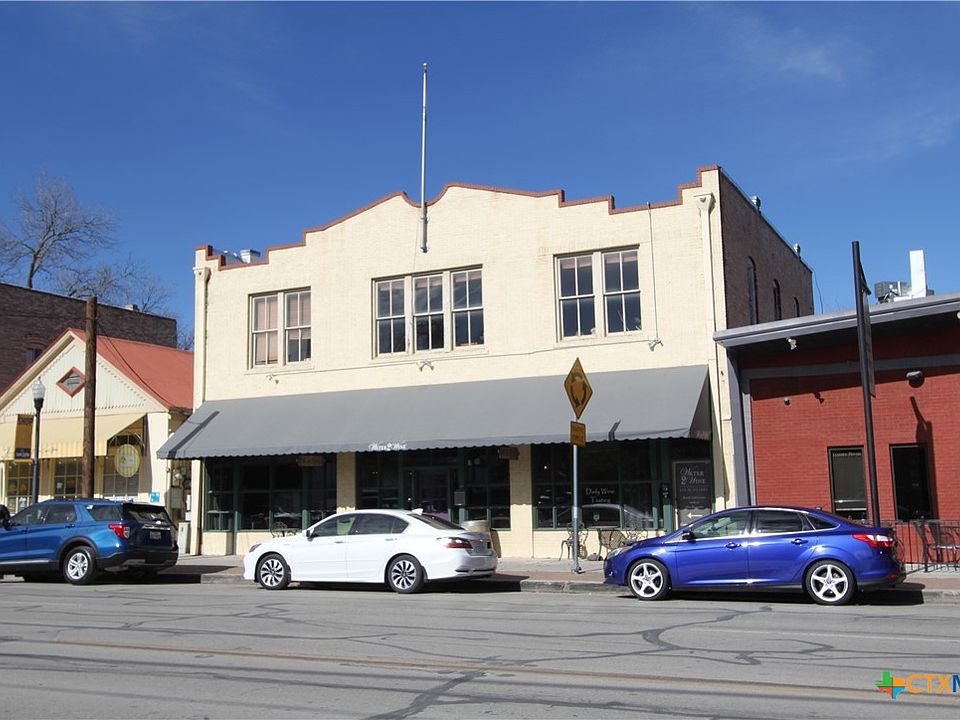 1st image of 185 S Seguin Ave