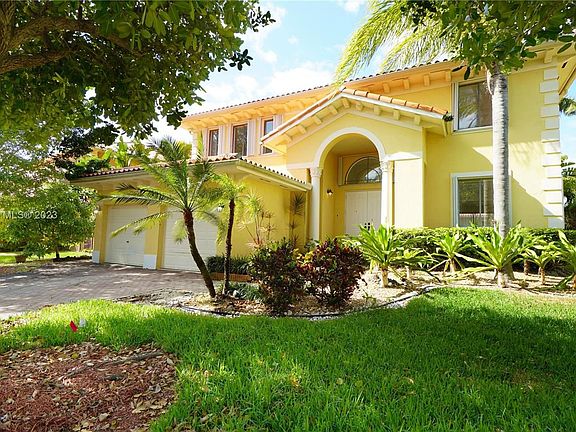 3rd image of 7507 SW 189th St