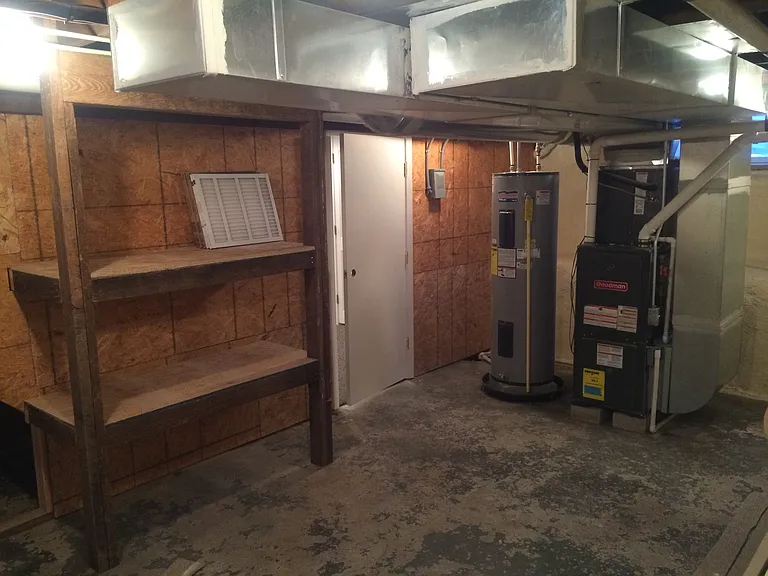 623 Kenwood Ave — Photo 20
