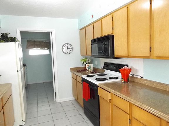 3rd image of 680 Jana Dr