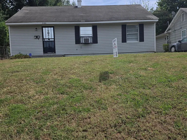 3166 Winslow Rd — Photo 3