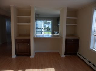 50 Greenwood Blvd, Manorville, NY 11949
