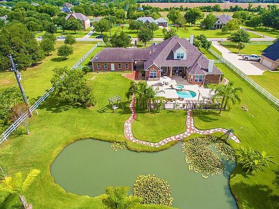 2nd image of 6302 Bridlewood Dr