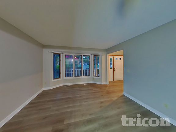 2nd image of 13537 Dellwood Ct