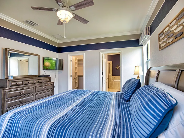 10187 Crooked Creek Dr — Photo 29