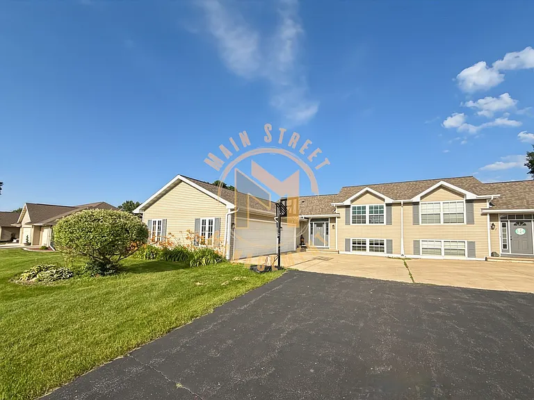 2674 Sandra Rose Ln — Photo 2