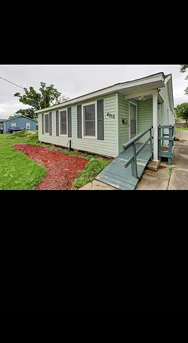 4010 Harvard St Photo 1