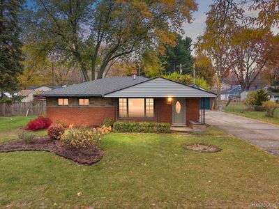 22411 Remick Dr, Clinton Township, MI, 48036
