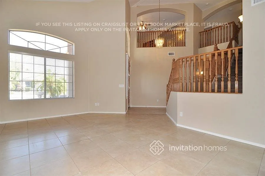 6349 W Buckskin Trl Phoenix, AZ 85083 — Photo 4