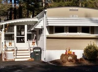 10 Sycamore Dr, Halifax, MA 02338