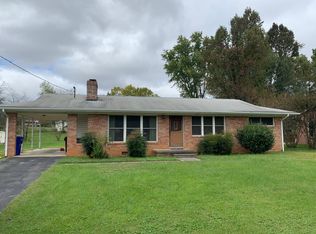 122 W Lincoln Rd #122, Oak Ridge, TN 37830