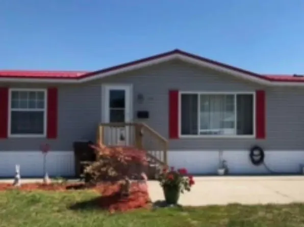 626 S Coho Ln, Newaygo, MI 49337