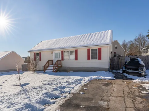 76 Sky View Drive, Farmington, NH 03835