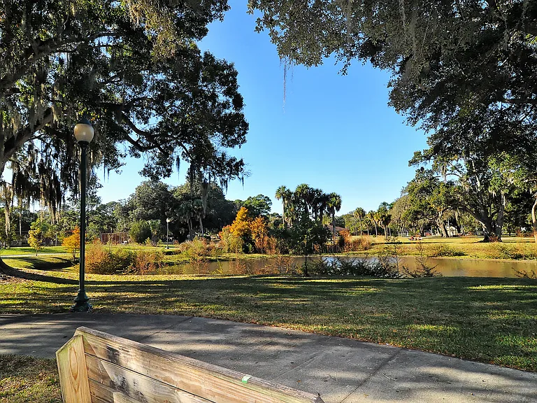 Gillespie Park walking trail and duck pond
