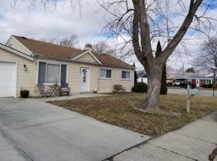 4601 W 84th Pl, Chicago, IL 60652