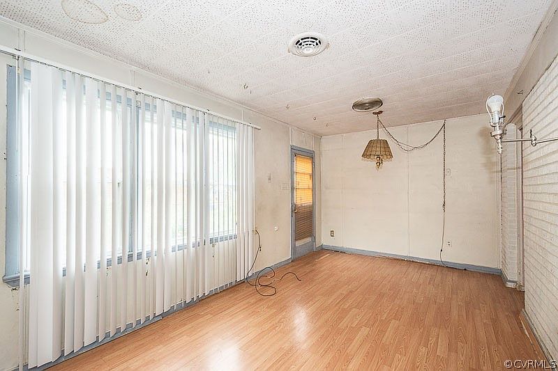 2nd image of 107 Olson Ln