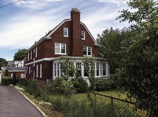 1683 James St, Syracuse, NY 13203