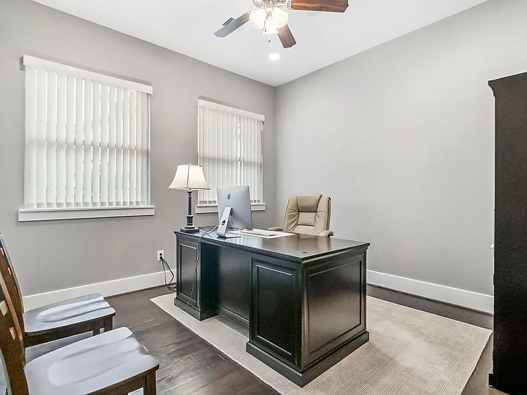 139 Gildwood Pl — Photo 14