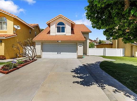 3rd image of 2248 Avenida Hacienda
