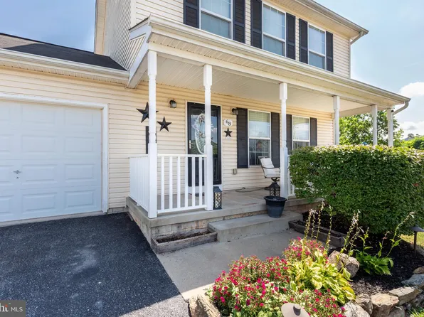 68 Crimson Ave, Taneytown, MD 21787