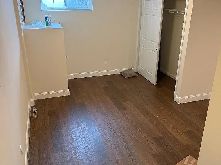 564 Oder Ave — Photo 11