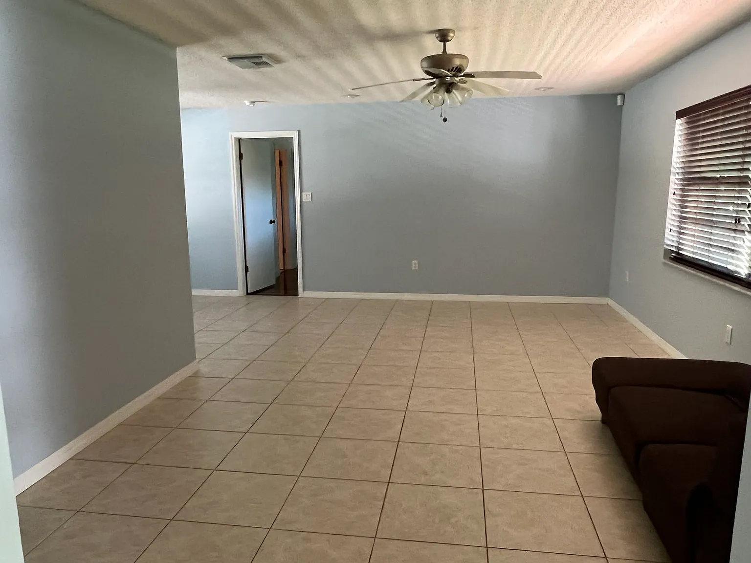 3 bed, 1688 sqft, $2,700 — Photo 2