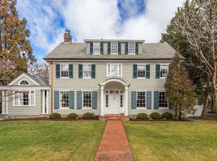 23 Primrose St, Chevy Chase, MD 20815