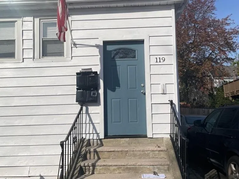 119 Buffalo Ave #3 — Photo 2